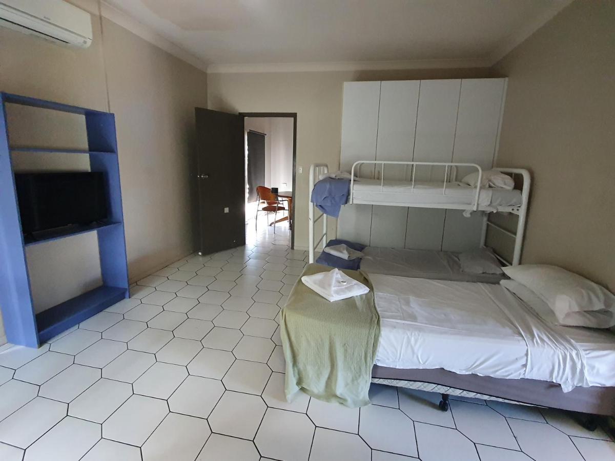 Hotel Allen Таунсвил Екстериор снимка